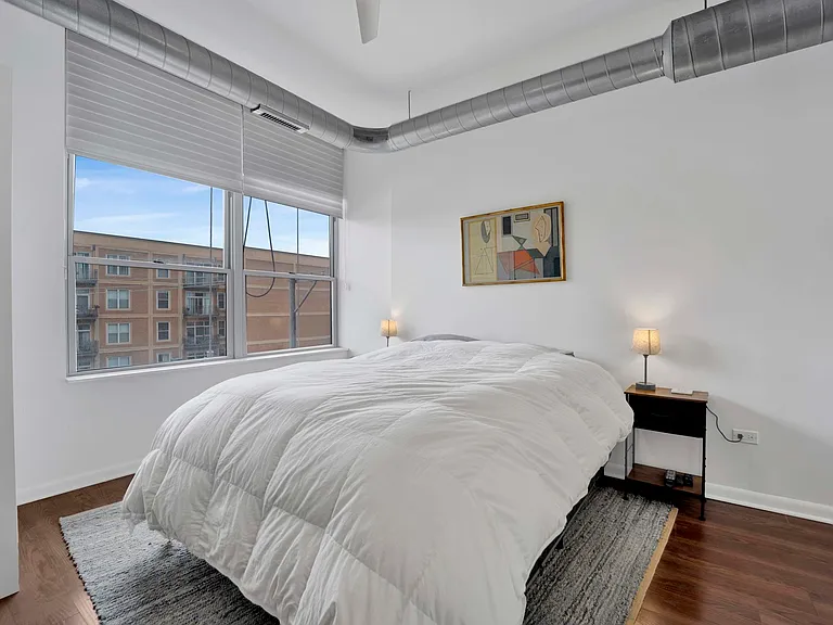 1200 W Monroe St #412 — Photo 14