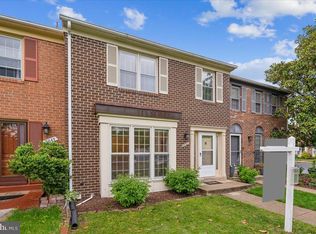 2047 Featherwood St, Silver Spring, MD 20904