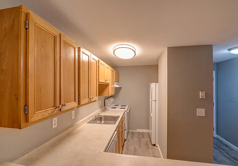 17302 10th Ave S #B6 — Photo 6