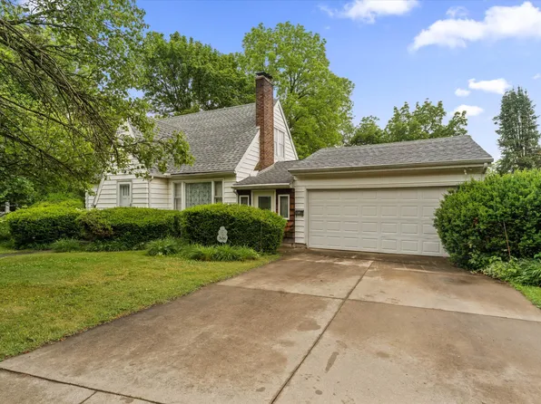 506 Main St, Buchanan, MI 49107