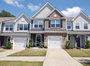 2235 Blewett Dr, Charlotte, NC 28269
