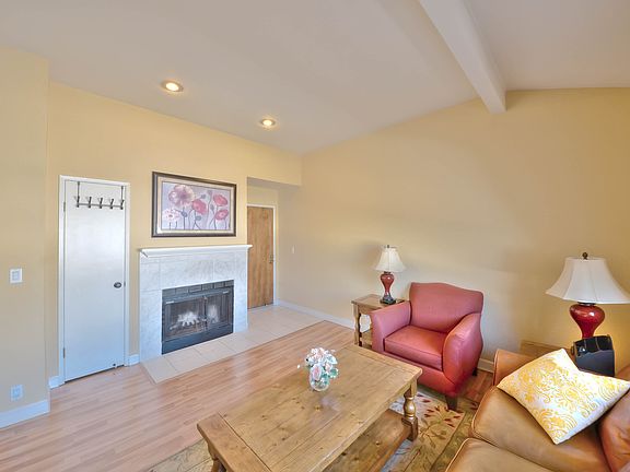 4th image of 2201 The Alameda APT 14
