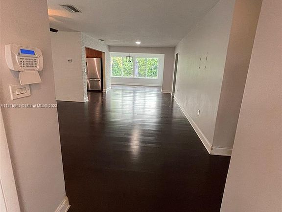 5th image of 5320 SW 89th Ave #532
