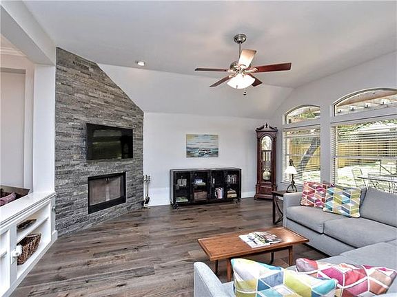 4th image of 1403 Hargis Creek Trl