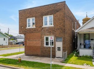 1095 Henry Ford Centre Dr, Windsor, ON N8Y2T4