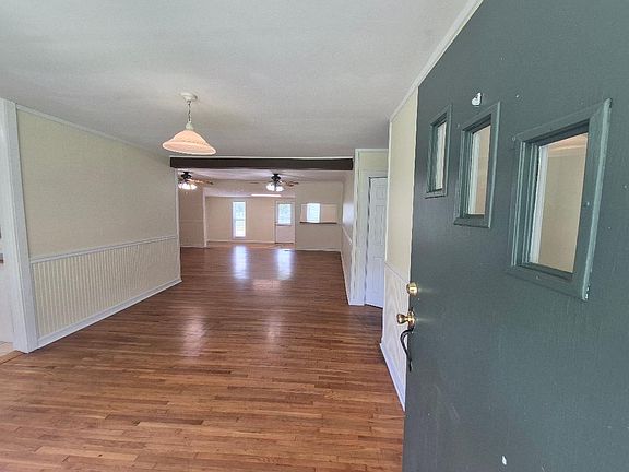 4th image of 219 Carter Blake Rd