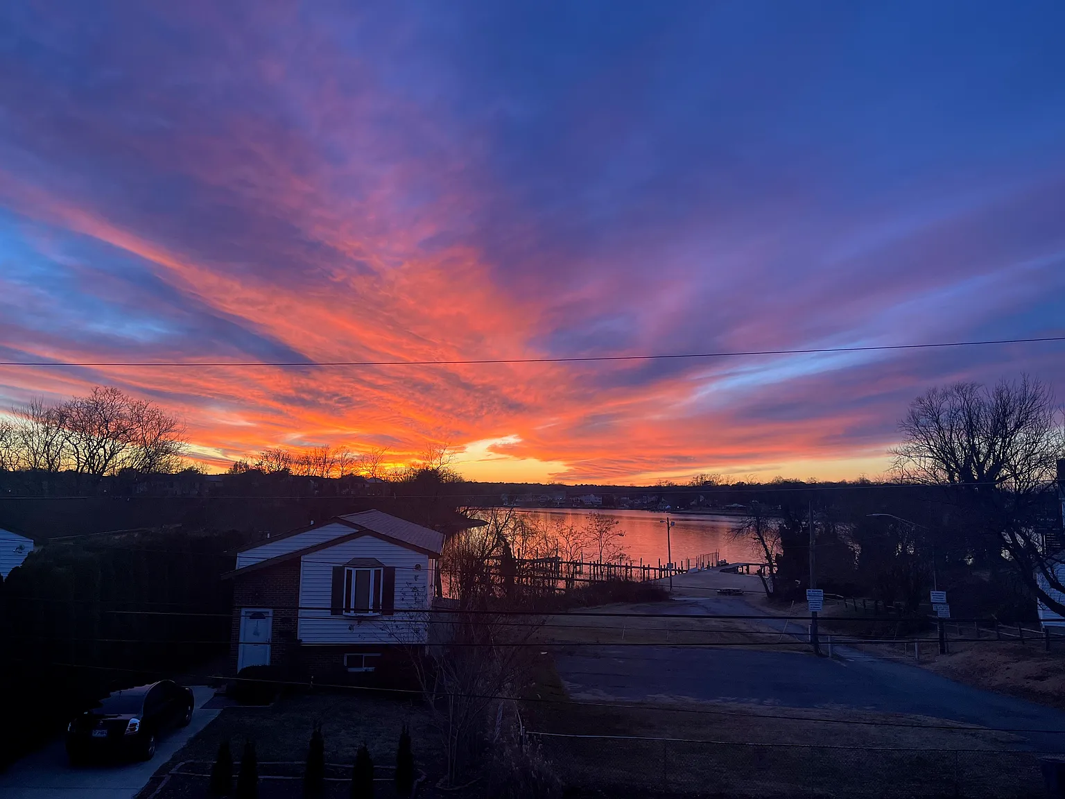 5 bed, 3.5 bath, 2856 sqft, $4,200 — Photo 2