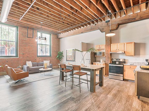 3rd image of 1415-1435 S 18th St #219