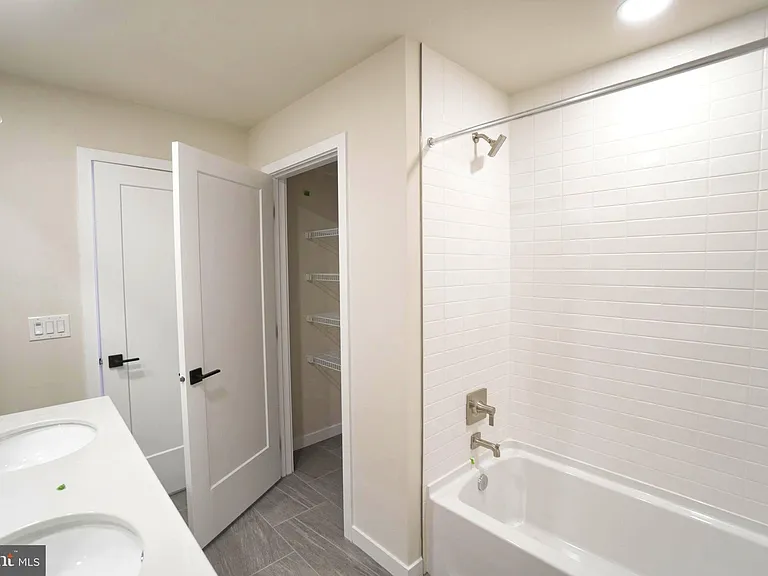 332 Aspen Way — Photo 24