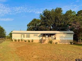 427 Old Latexo Rd, Crockett, TX 75835