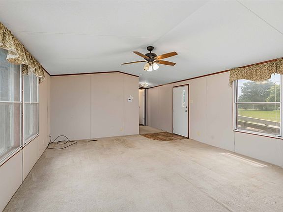 3rd image of 500 N Moreland St