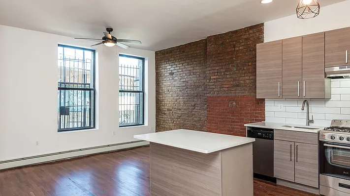 Rented by Nooklyn NYC LLC | media 2
