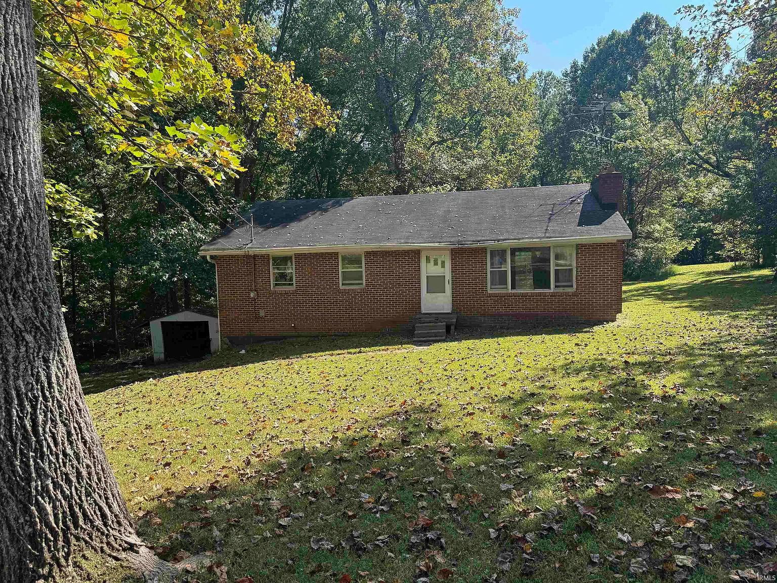 3580 N Russell Rd photo 1