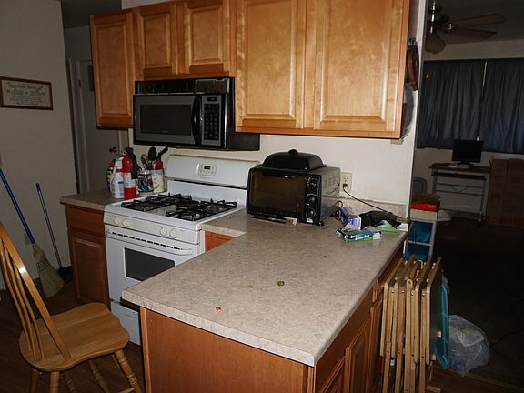 4th image of 305 Nugget Ln