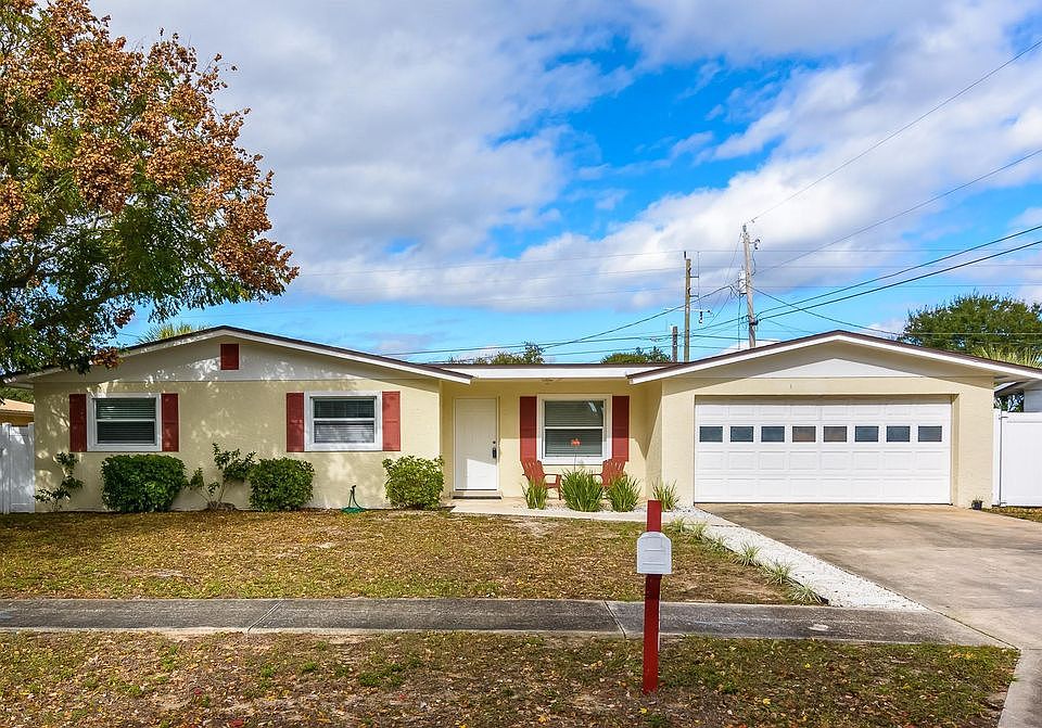 1st image of 4280 Carlysle Ave