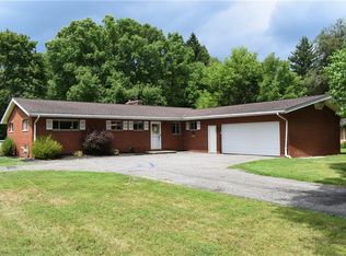 8622 Wiese Rd, Brecksville, OH 44141