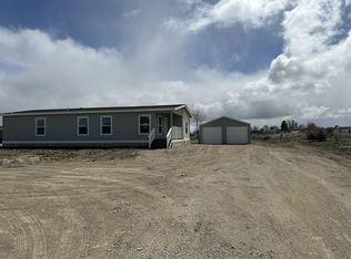 923 Spring Valley Pkwy, Spring Creek, NV 89815