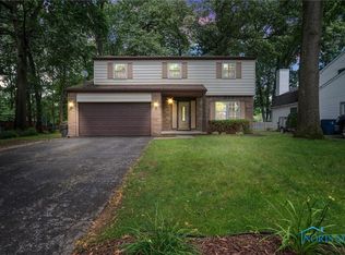 5744 Brooke Ln, Sylvania, OH 43560