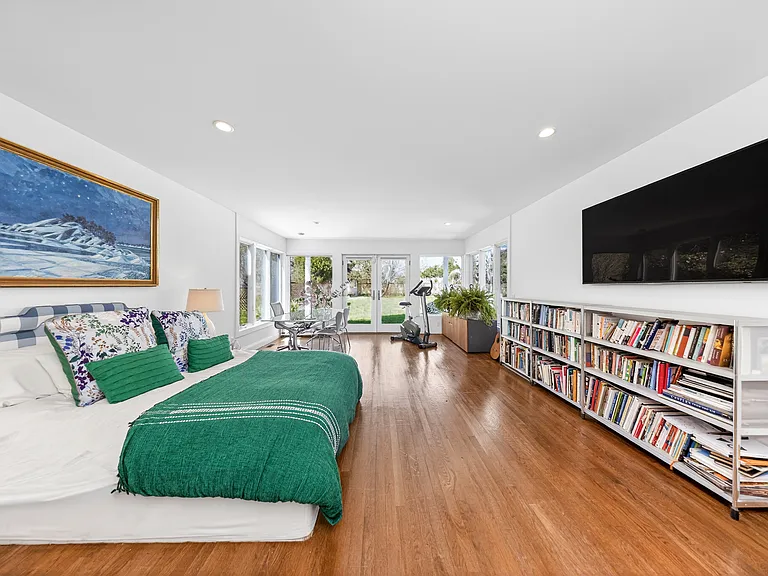 4 Far Pond Rd — Photo 17