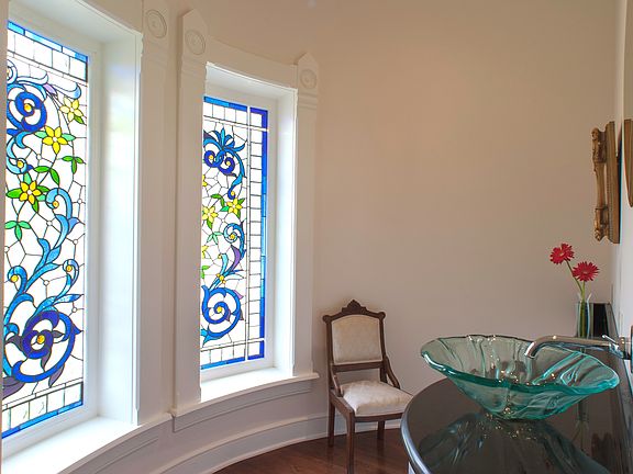 1st floor powder room