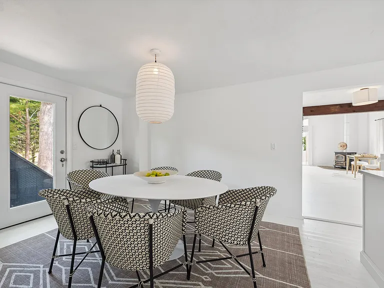 201 Cove Hollow Rd — Photo 15