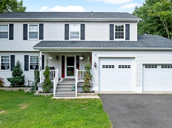 369 Frank Applegate Road, Jackson, NJ 08527