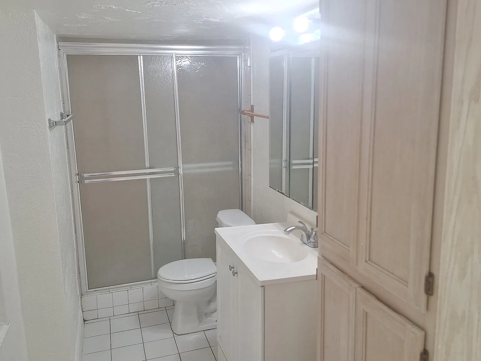Studio, 220 sqft, $1,200 — Photo 2