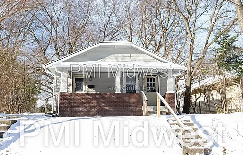 2930 N Dearborn St #A Photo 1
