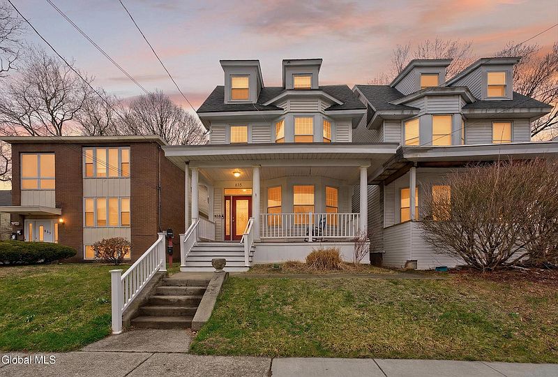 2nd image of 835 Lancaster Street