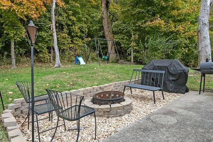 1216 Ben Hill Blvd — Photo 33