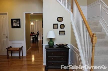 3rd image of 1719 Kendal Dr