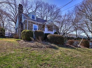 321 Post Rd, Fairfield, CT 06824