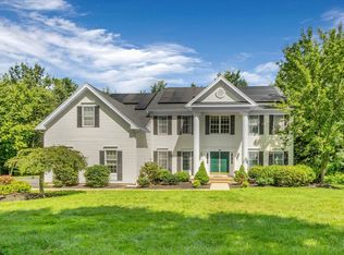 46 Greenwood Rd, Hopkinton, MA 01748