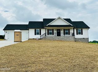 245 Dudley Ln, Tazewell, TN 37879
