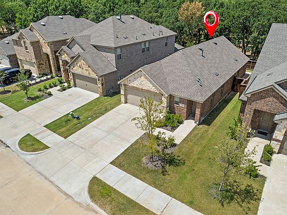 5th image of 3913 Nature Ct