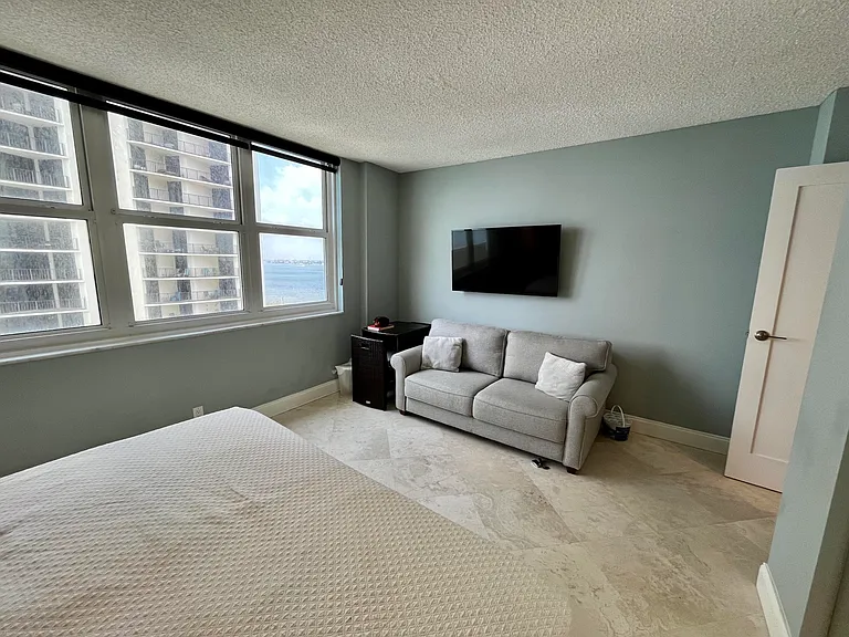 5440 N Ocean Dr #1107 — Photo 39