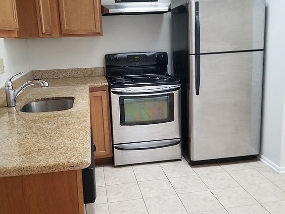 3rd image of 2200 Gilbert Ave #902-05