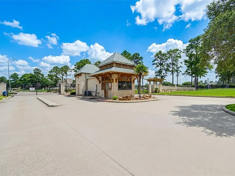 11706 Canyon Breeze Dr — Photo 31