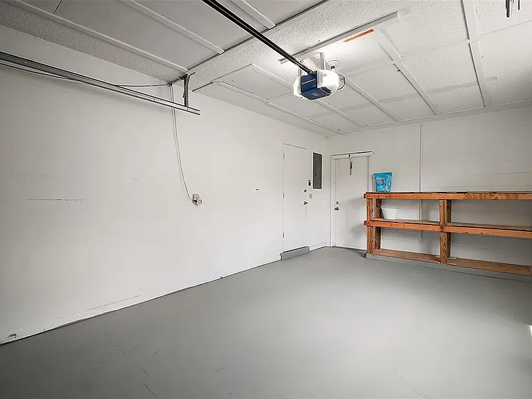 14884 SW 35th Cir — Photo 20