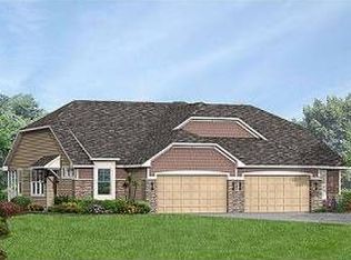 6213 Ranier Ln N, Maple Grove, MN 55311