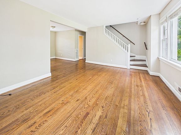 5th image of 8410 Weldon Dr