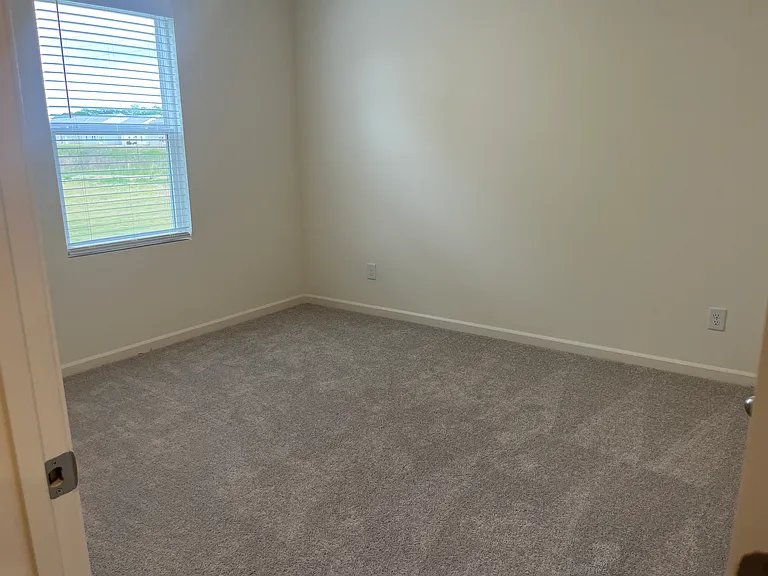 171 Galilee Ln — Photo 15
