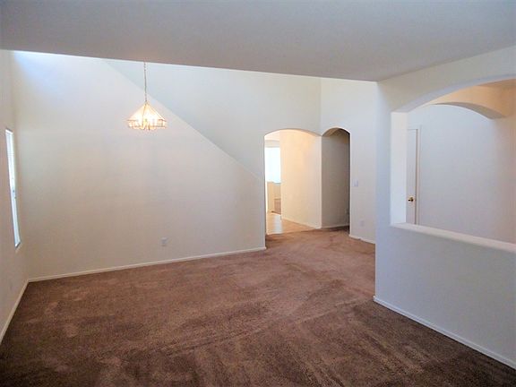 4th image of 11209 N 161st Ln