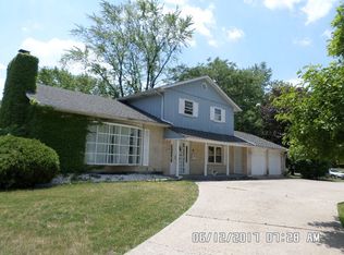 17307 Holmes Ave, Hazel Crest, IL 60429