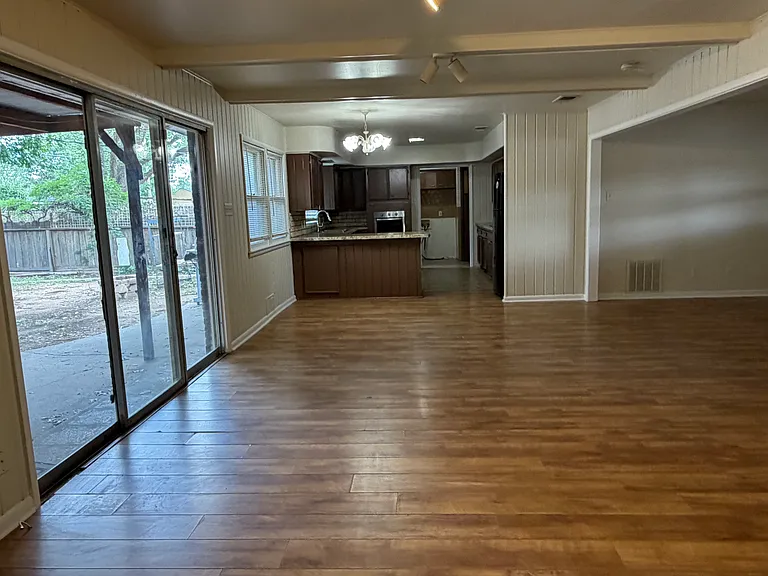 3607 45th St — Photo 5