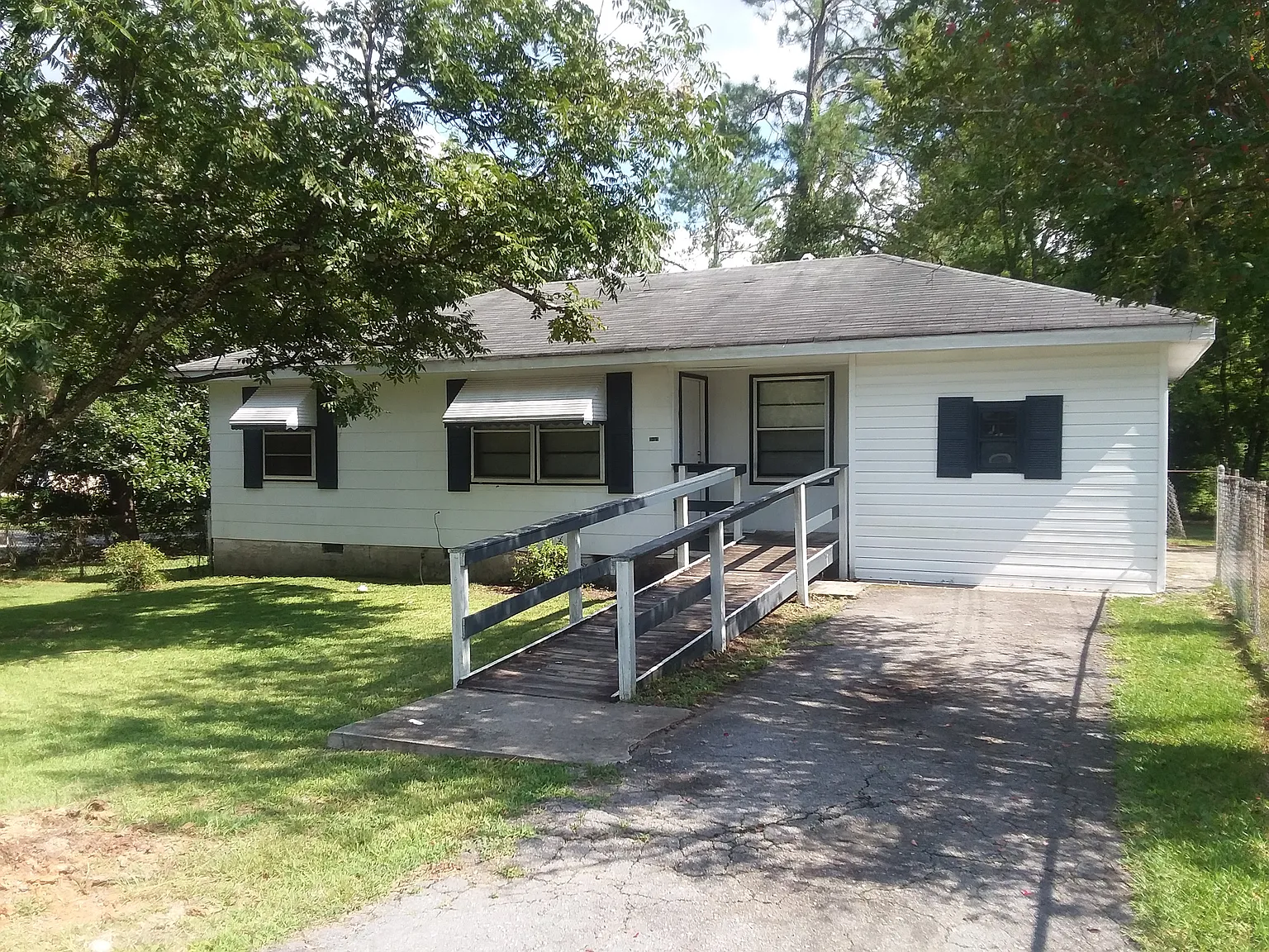 3495 Charleston Cir photo 1