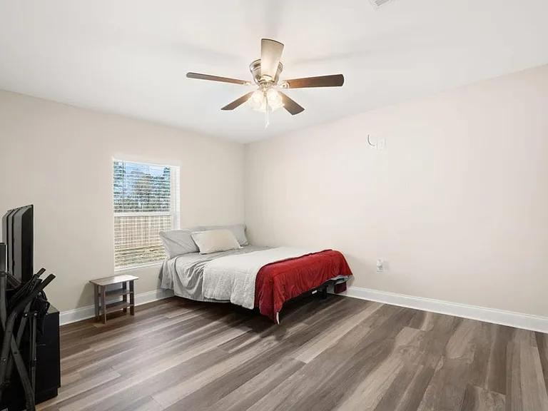 131 Landrum Rd — Photo 13