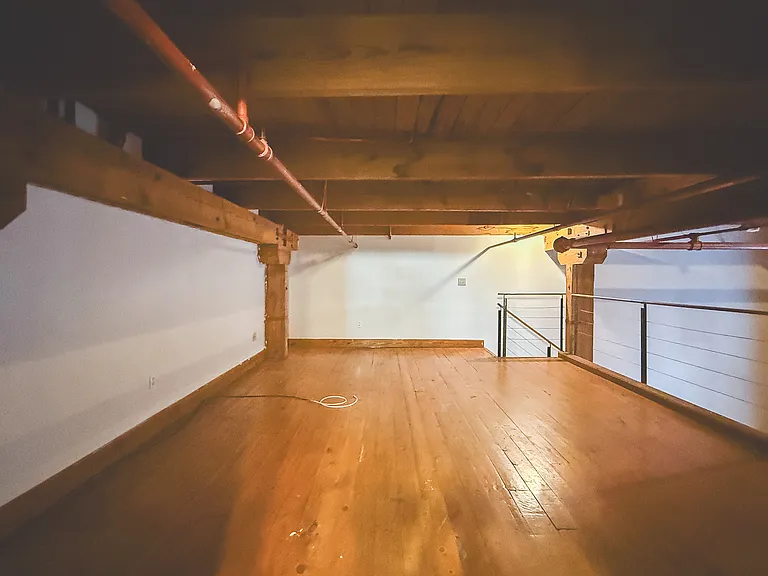 Grand Lofts — Photo 12