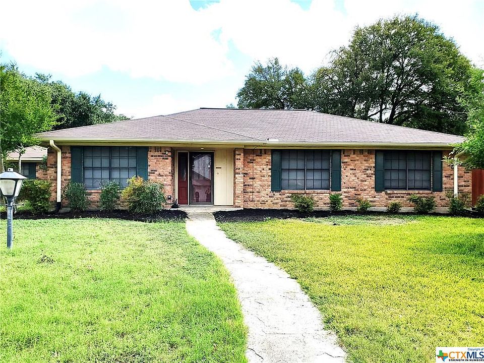 1st image of 2445 Canyon Creek Dr