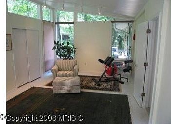 Den/studio/bedroom